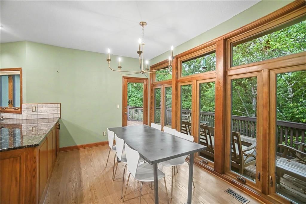 5525 N Oakdale Place — photo 10