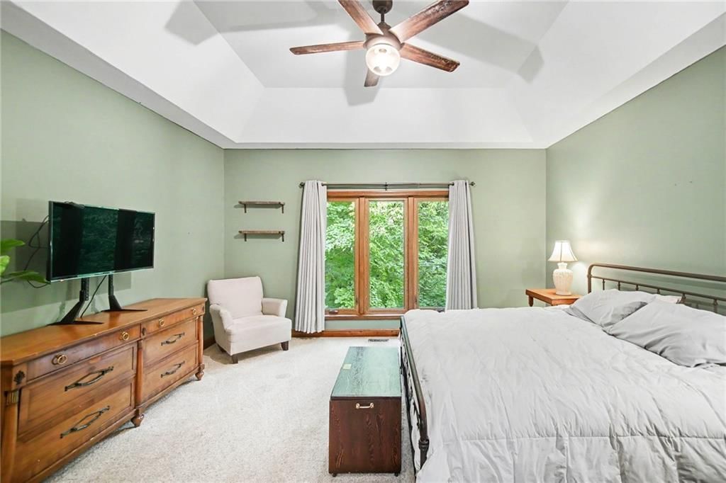 5525 N Oakdale Place — photo 14