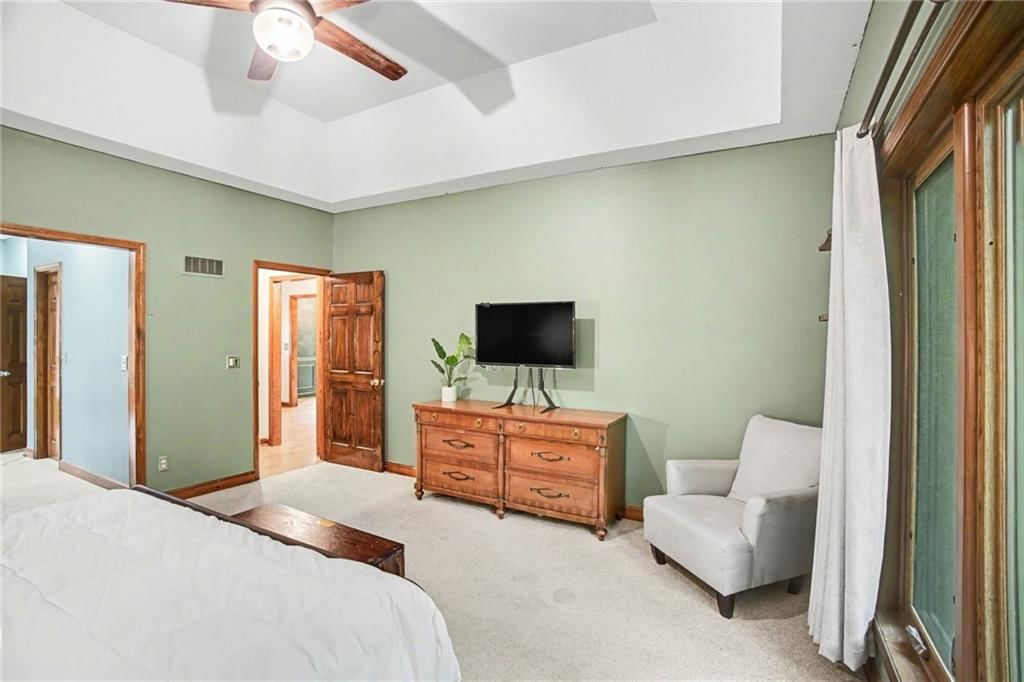 5525 N Oakdale Place — photo 15