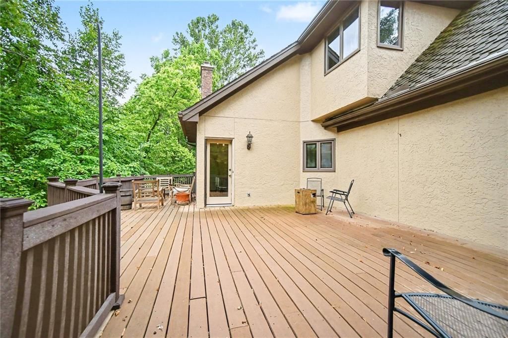 5525 N Oakdale Place — photo 17
