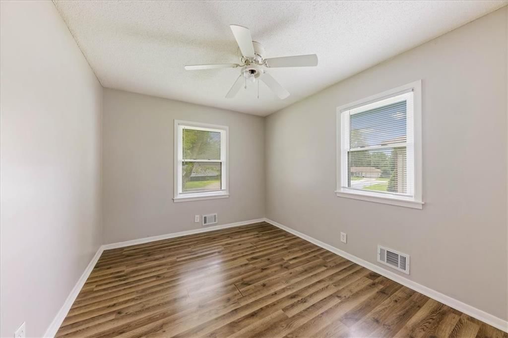 804 N Ute Street — photo 13