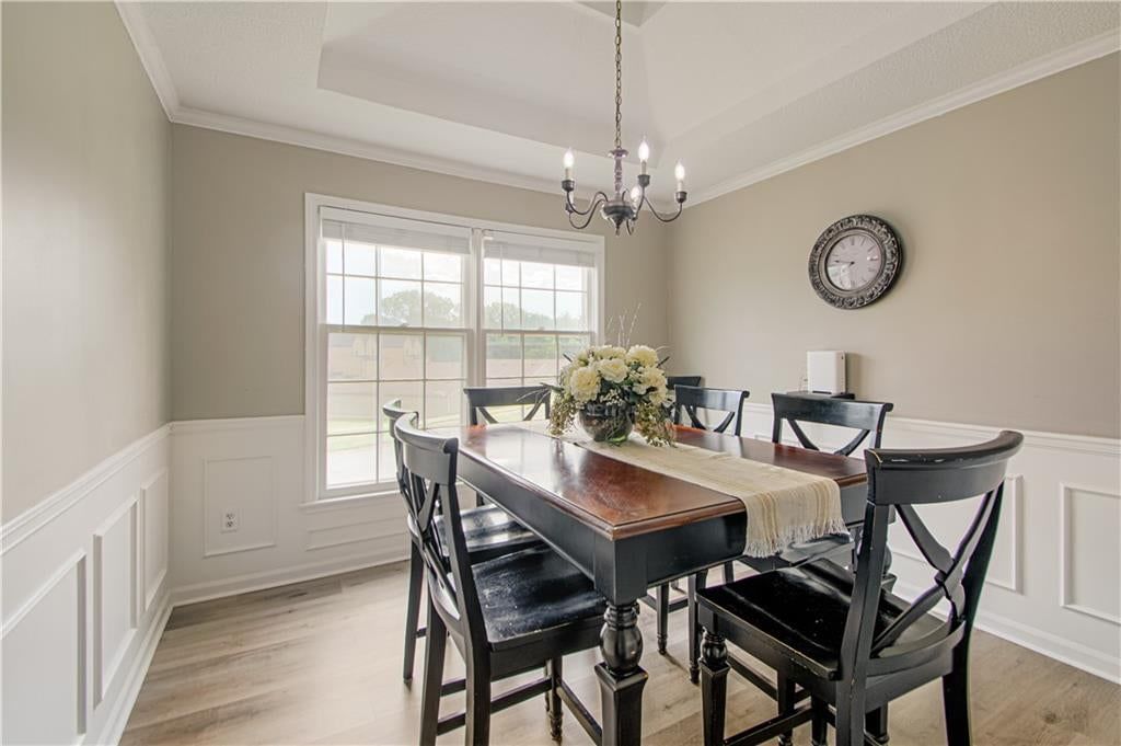 Photo 8 of 29 - 5014 NW 85th Street, Kansas City, MO 64154