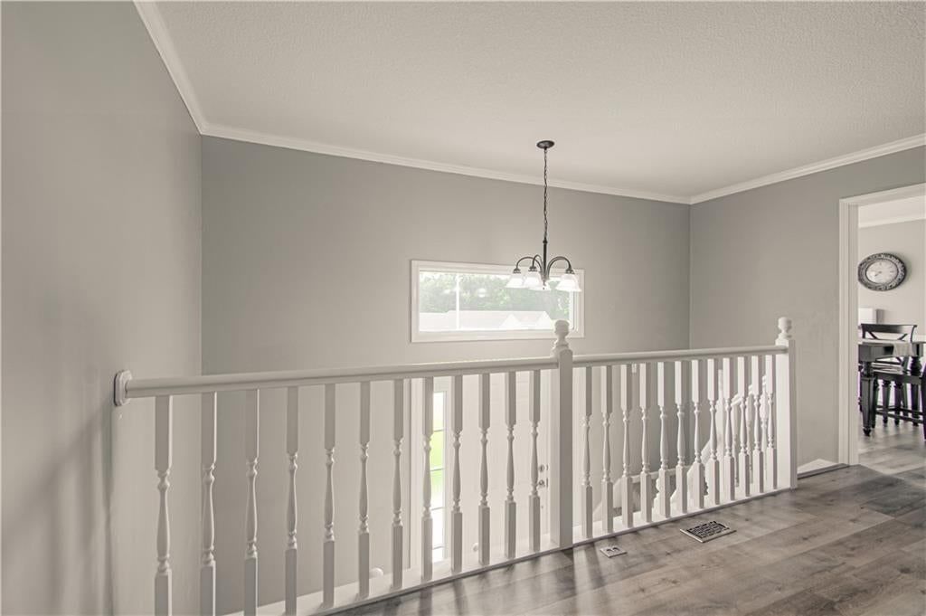 Photo 14 of 29 - 5014 NW 85th Street, Kansas City, MO 64154