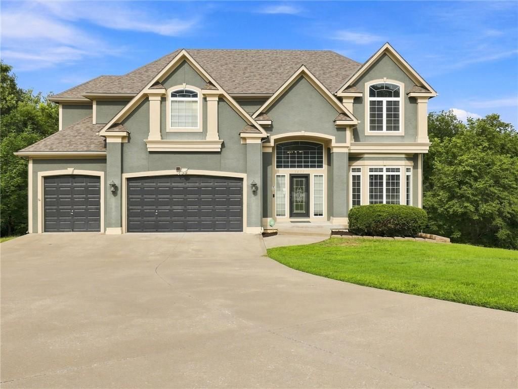 5822 NE Timber Hills Drive — photo 1