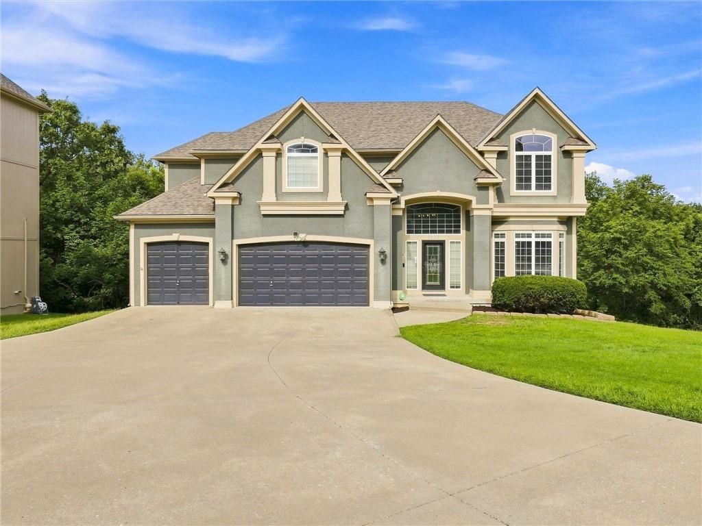 5822 NE Timber Hills Drive — photo 2