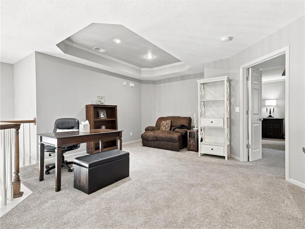 5822 NE Timber Hills Drive — photo 35