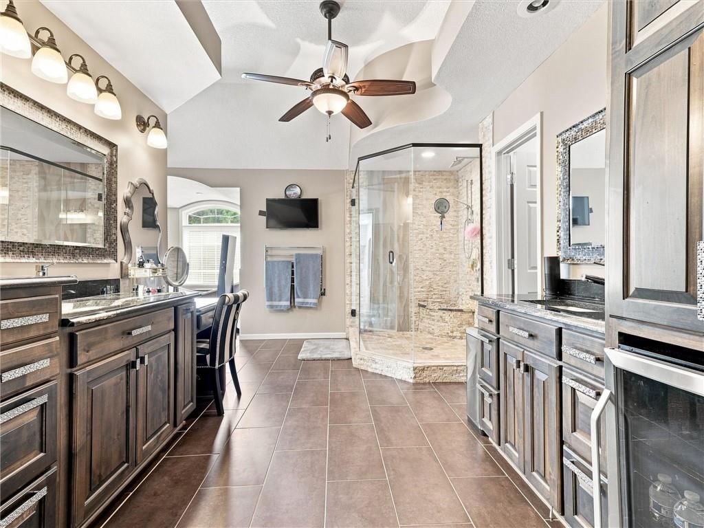 5822 NE Timber Hills Drive — photo 38