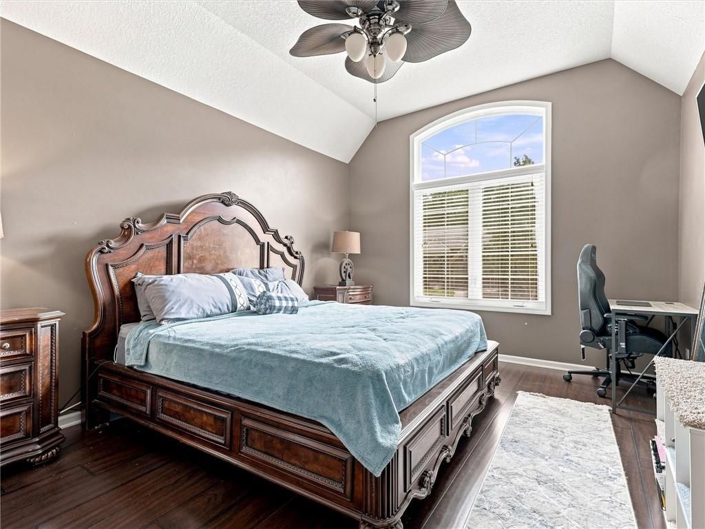 5822 NE Timber Hills Drive — photo 41