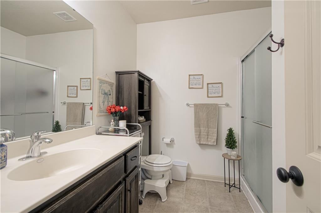 9705 N Windsor Avenue — photo 30