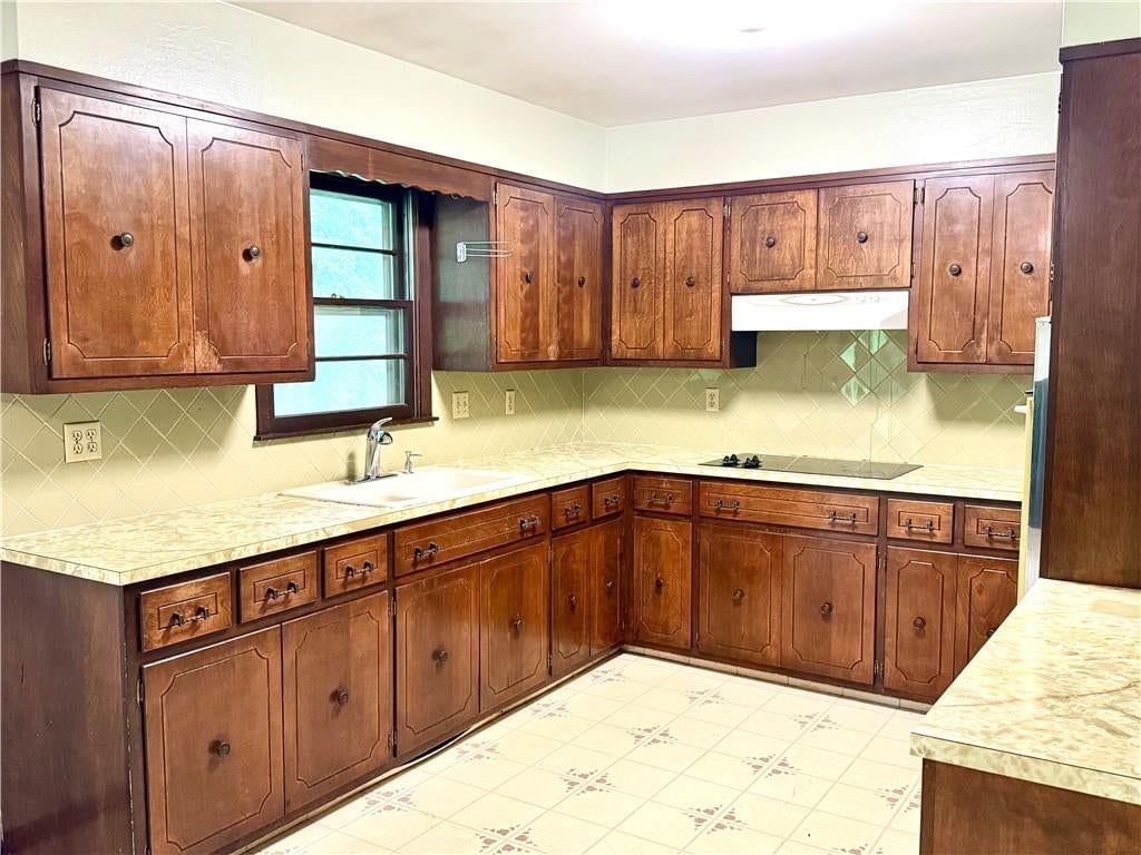 2307 Westminster Lane — photo 10