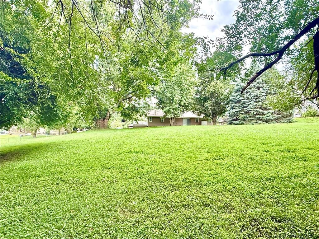 2307 Westminster Lane — photo 17