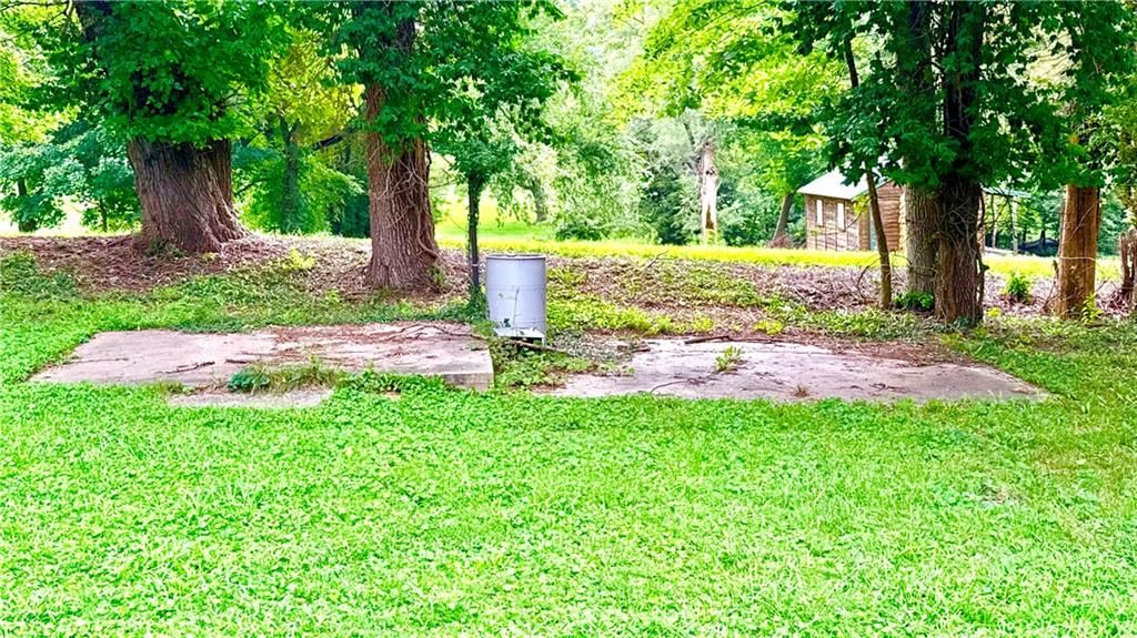 2307 Westminster Lane — photo 32