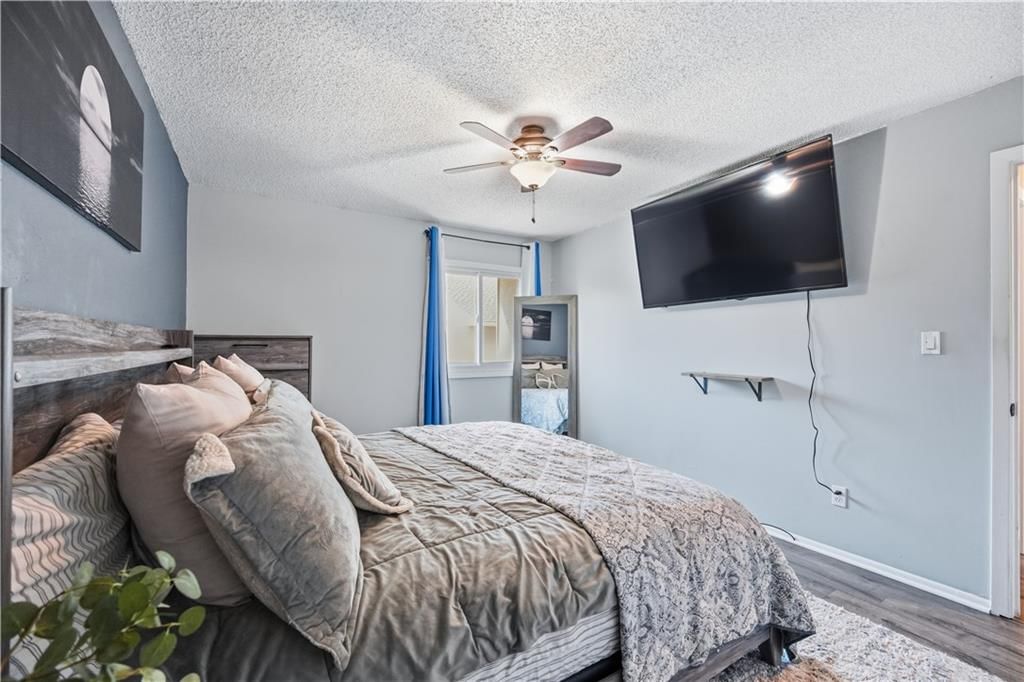 10991 Gillette Street — photo 16