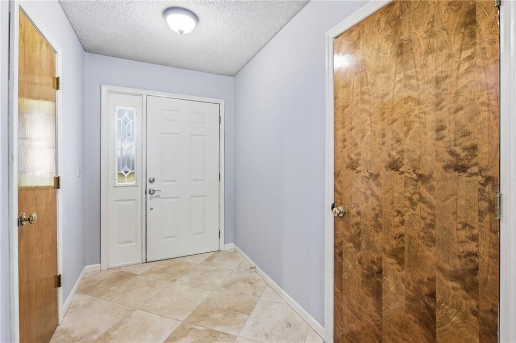 15295 Newton Drive — photo 5