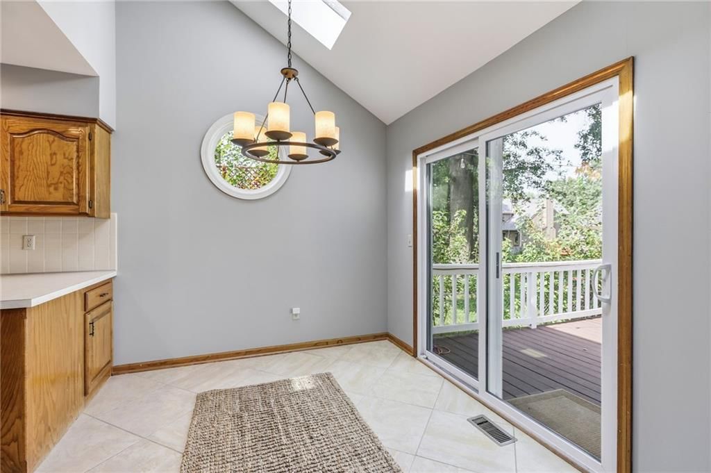 15295 Newton Drive — photo 11