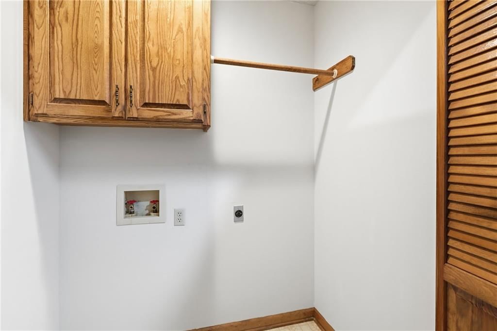 15295 Newton Drive — photo 26