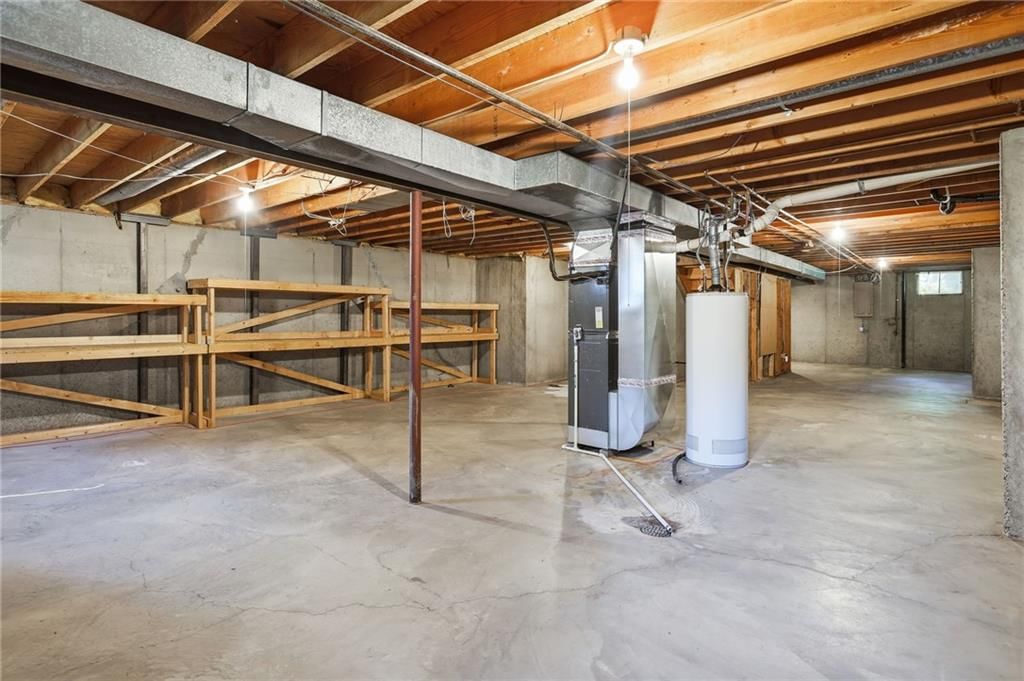 15295 Newton Drive — photo 31