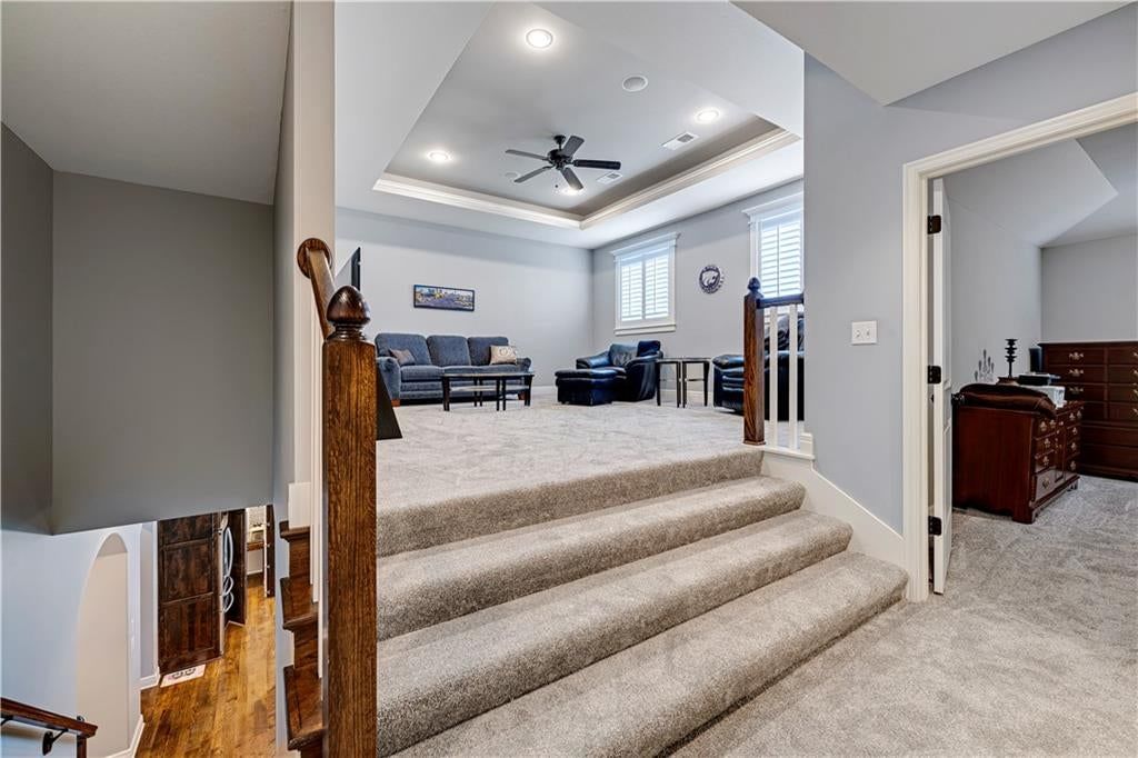 15704 Bond Street — photo 28