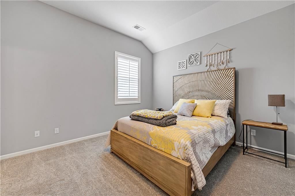 15704 Bond Street — photo 31