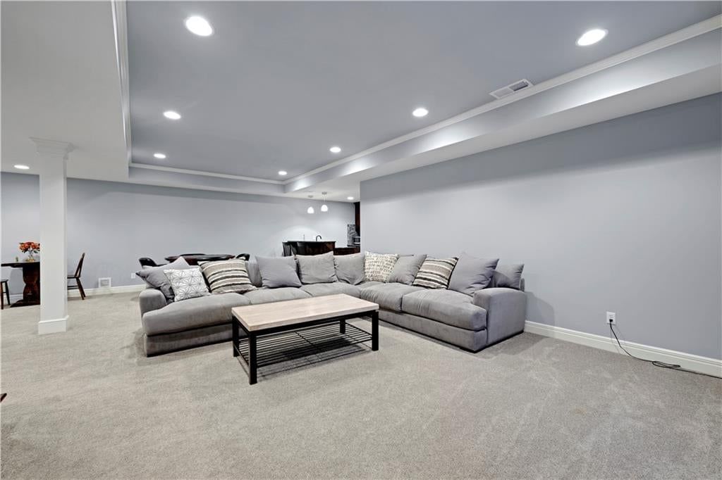 15704 Bond Street — photo 39