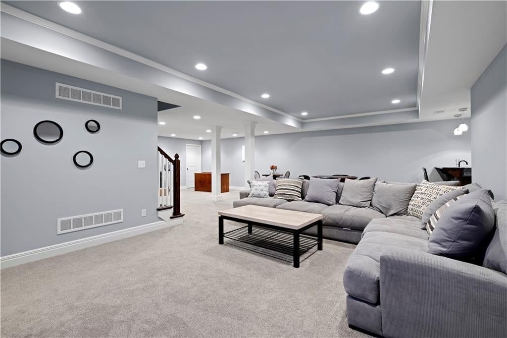 15704 Bond Street — photo 40