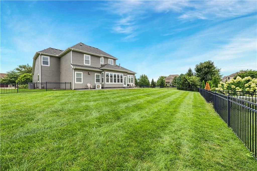 15704 Bond Street — photo 48