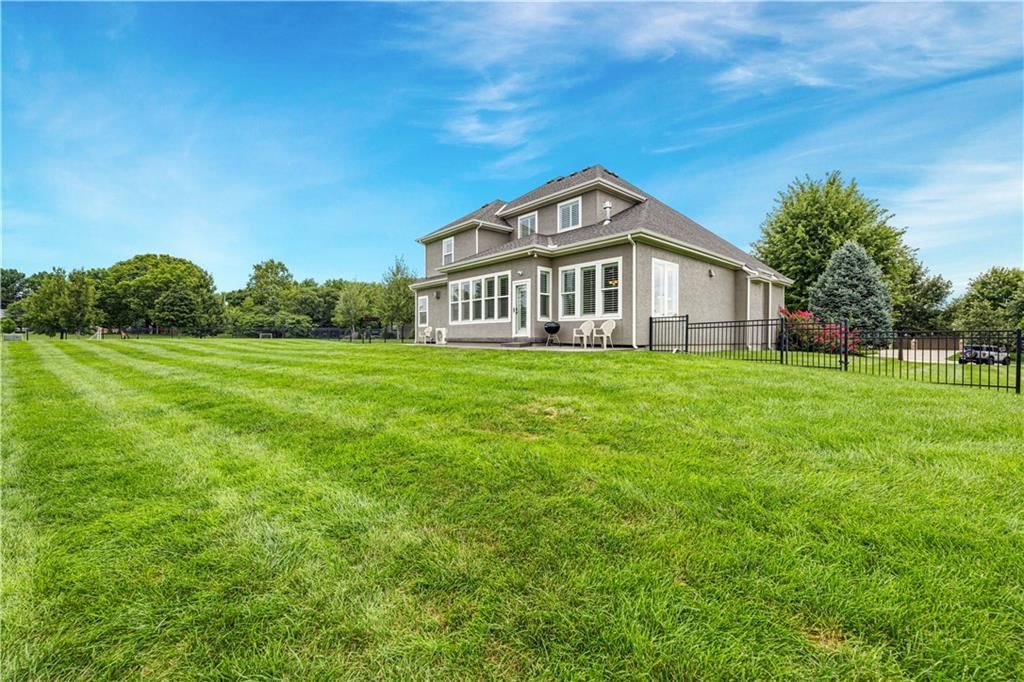 15704 Bond Street — photo 49