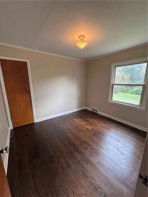 Photo 14 of 29 - 6437 Craig Street, Merriam, KS 66202