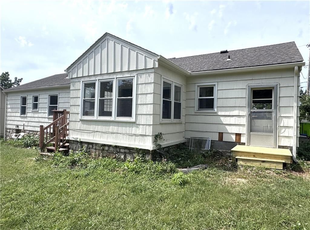 Photo 28 of 29 - 6437 Craig Street, Merriam, KS 66202