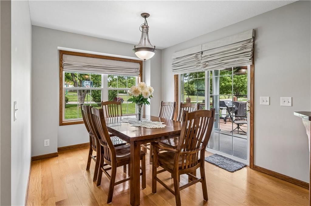 Photo 10 of 37 - 1707 Lynn Road, Excelsior Springs, MO 64024
