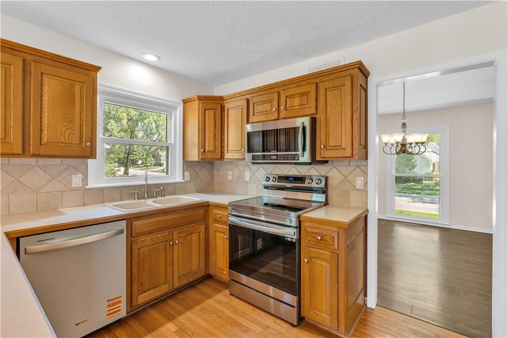 4377 SW BREEZY POINT Lane — photo 15