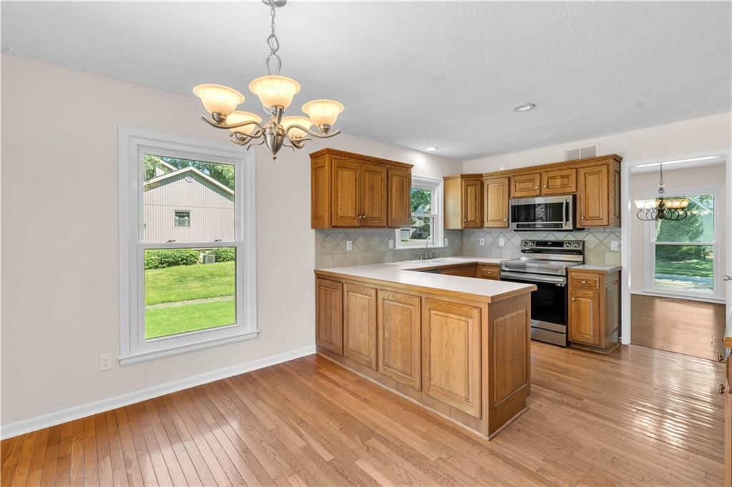 4377 SW BREEZY POINT Lane — photo 16