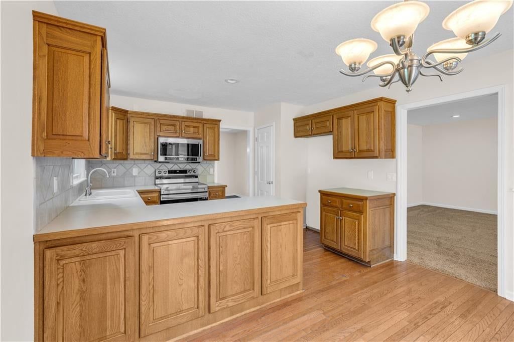 4377 SW BREEZY POINT Lane — photo 17