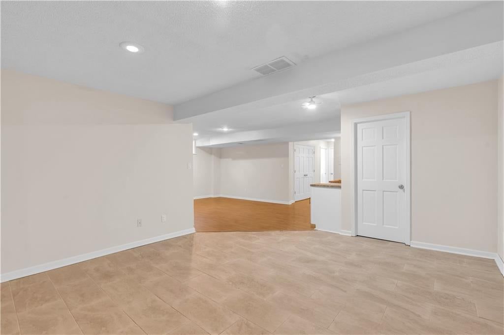 4377 SW BREEZY POINT Lane — photo 32