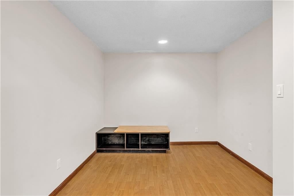 4377 SW BREEZY POINT Lane — photo 36
