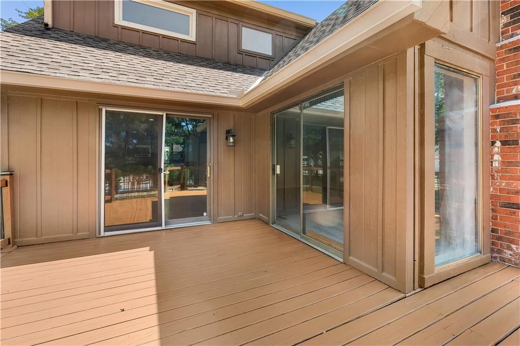 4377 SW BREEZY POINT Lane — photo 38