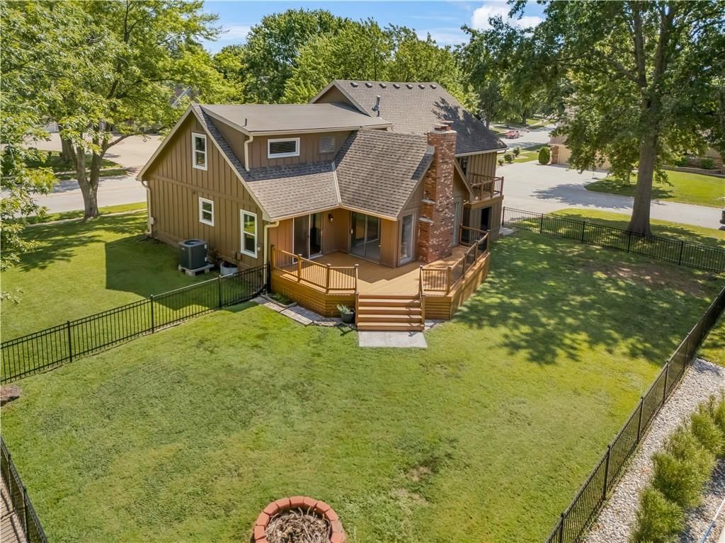4377 SW BREEZY POINT Lane — photo 43