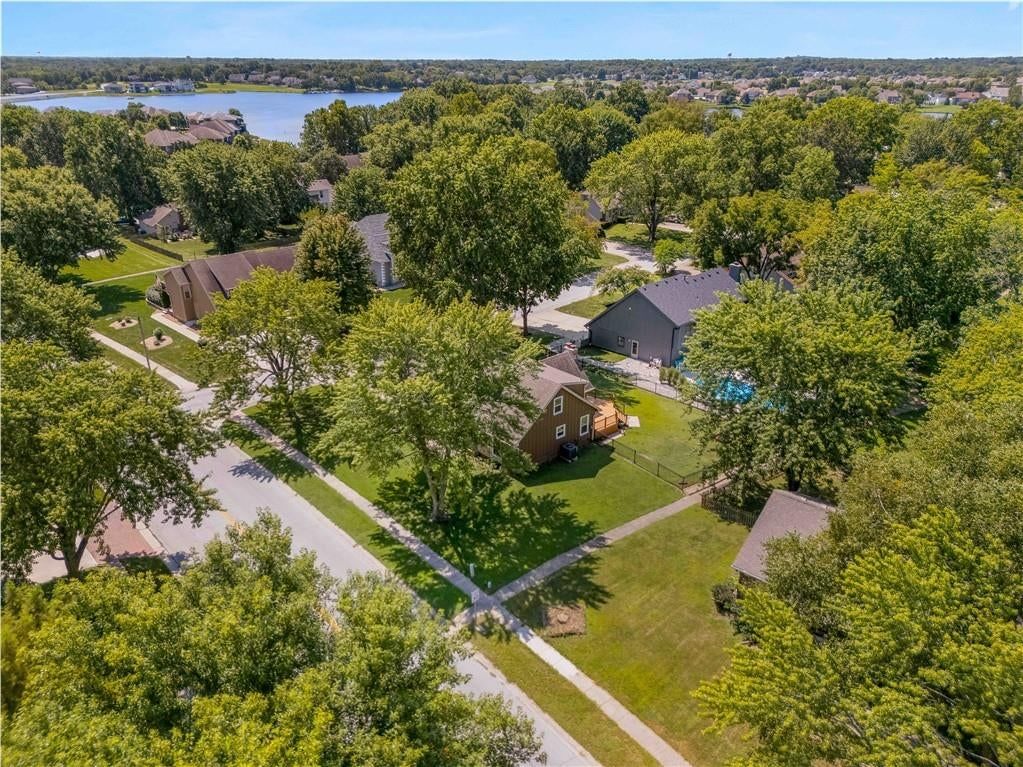 4377 SW BREEZY POINT Lane — photo 45