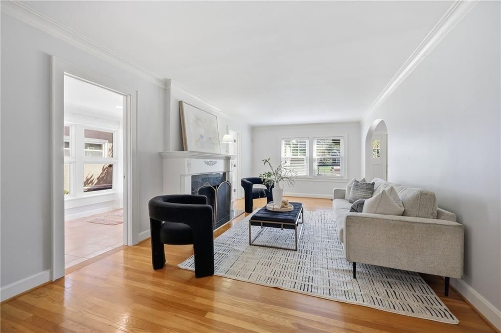 1020 W 71st Terrace — photo 23