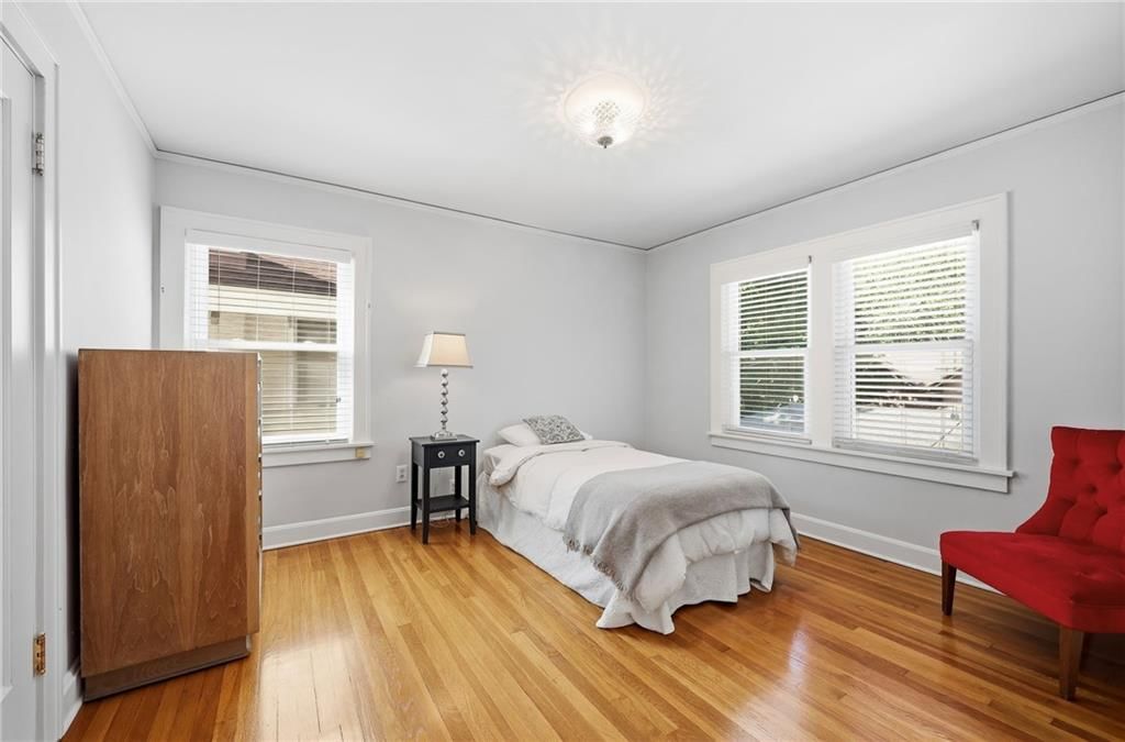 1020 W 71st Terrace — photo 35