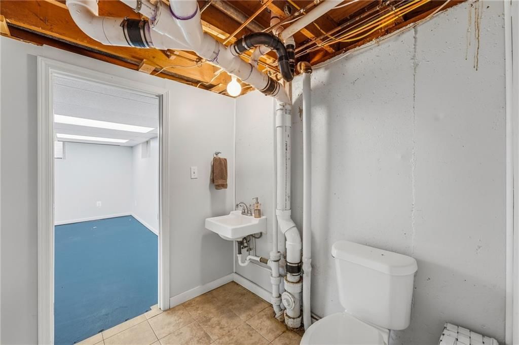 Photo 46 of 59 - 605 W 96th Street, Kansas City, MO 64114