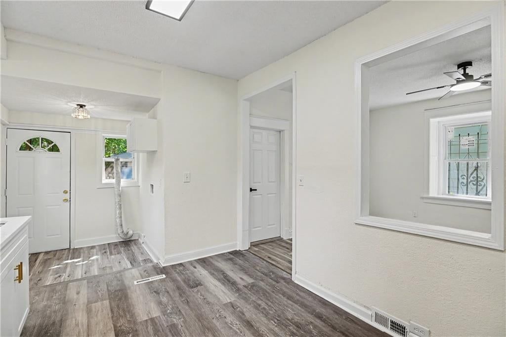 2531 Olive Street — photo 20