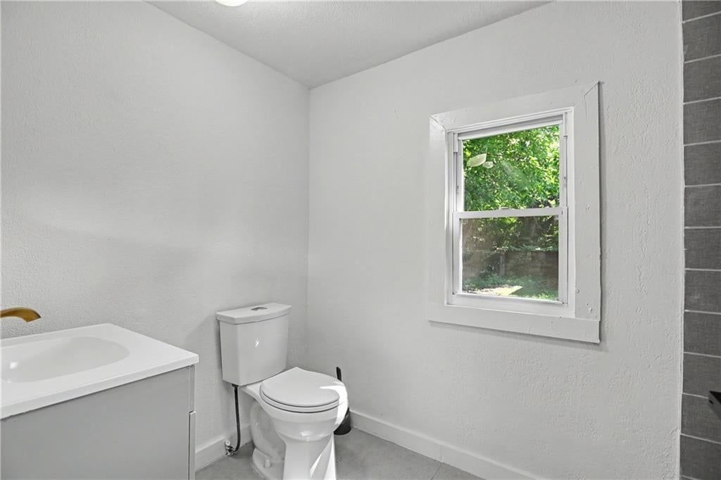 2531 Olive Street — photo 23