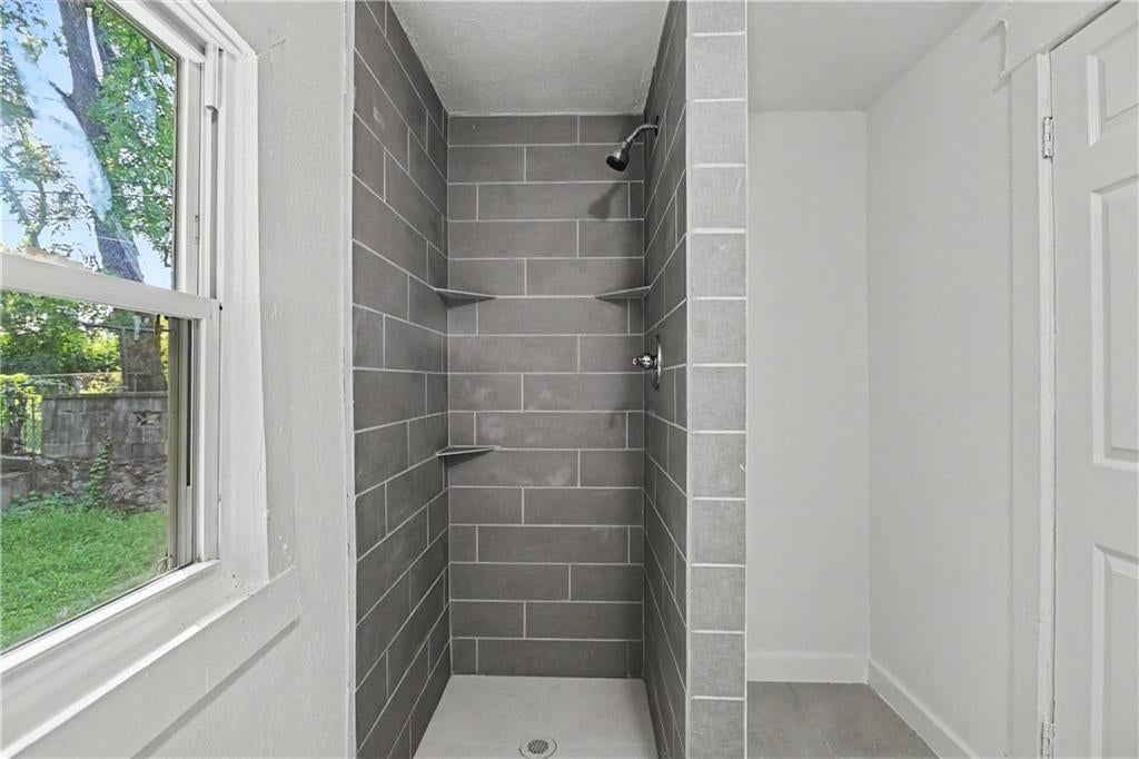 2531 Olive Street — photo 24