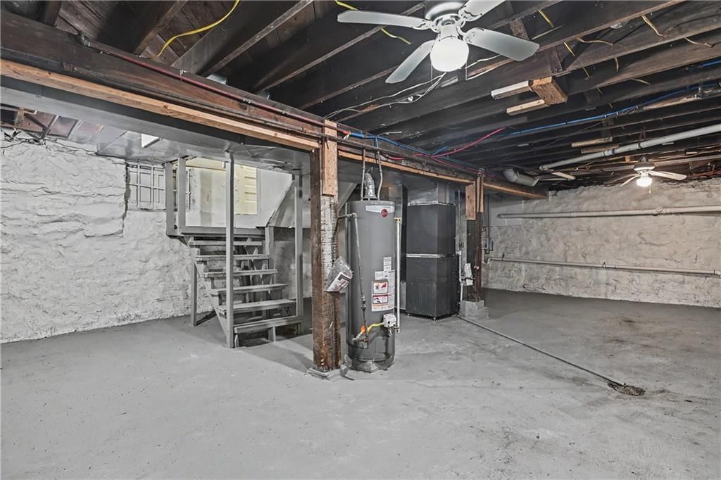 2531 Olive Street — photo 37