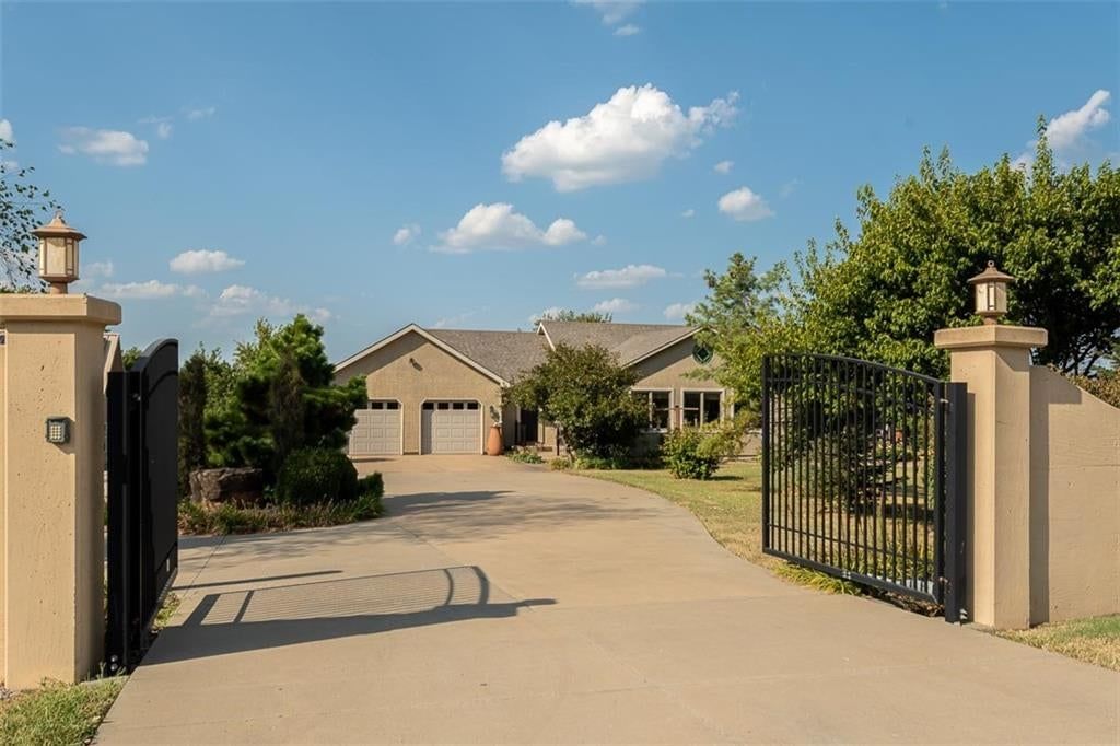 2152 N 700 Road — photo 9