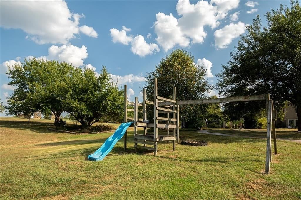 2152 N 700 Road — photo 30