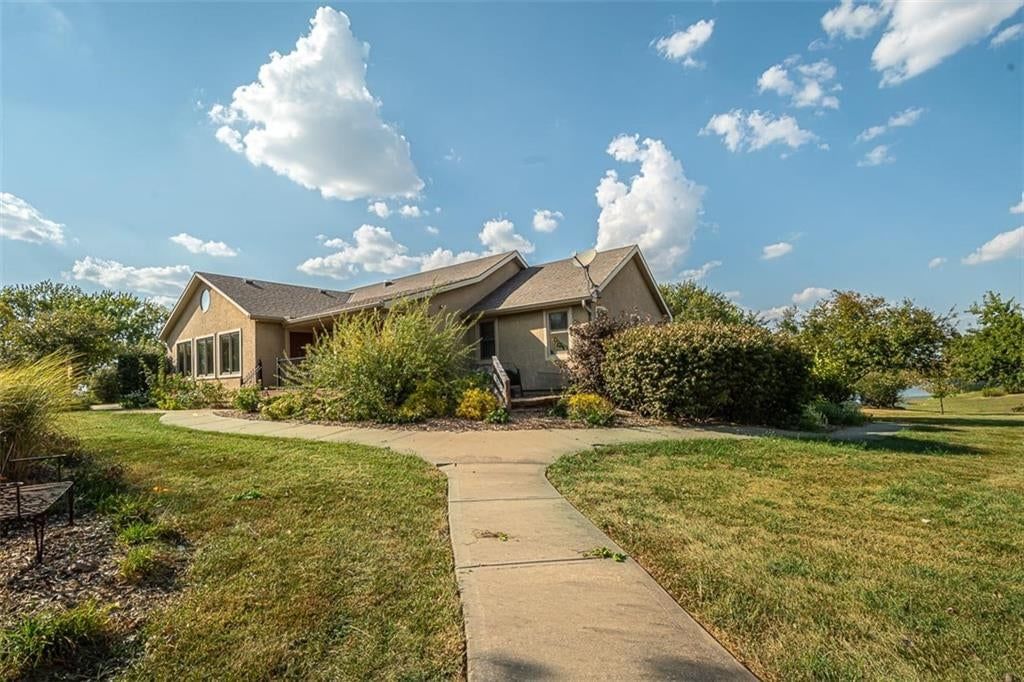 2152 N 700 Road — photo 37