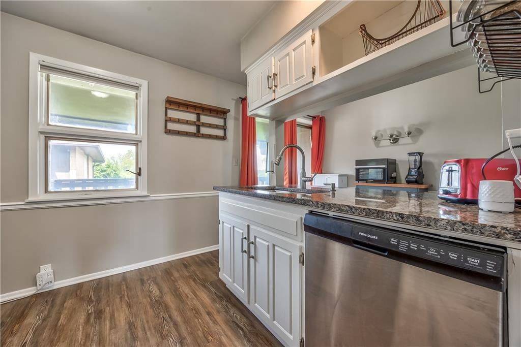 443 W 104 Street — photo 13