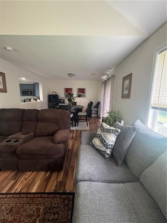 625 E Spring Avenue — photo 7